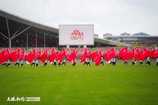 罗马诺：尽管球队伤兵满营，但皇马冬窗没有引援计划在直播节目中，知名转会记者罗马诺表示，尽管球队目前的伤病情况，但皇马没有计划在1月冬窗引进球员。